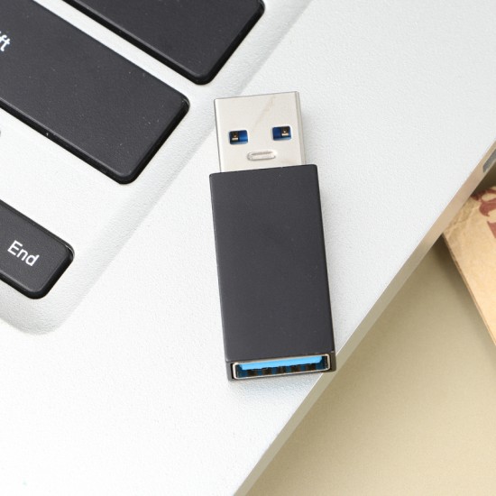 Juice Jacking Killer USB Flash Drive Adapter Protects Your Phone Wherever You Charge It